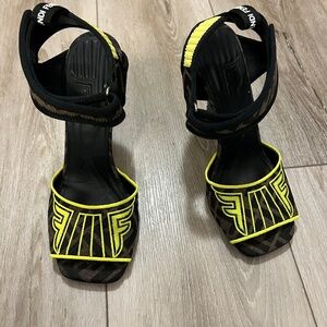 Fendi pumps